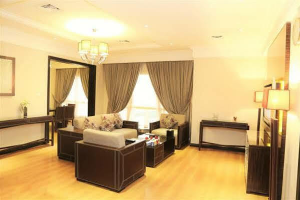 Boudl Kuwait Al Fahahil Aparthotel Koeweit Buitenkant foto